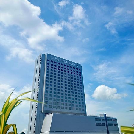 Dusit Princess Melaka Luaran gambar